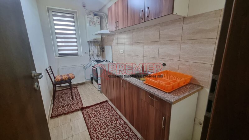 Aparatorii Patriei Metrou - Drumul Jilavei - Garsoniera